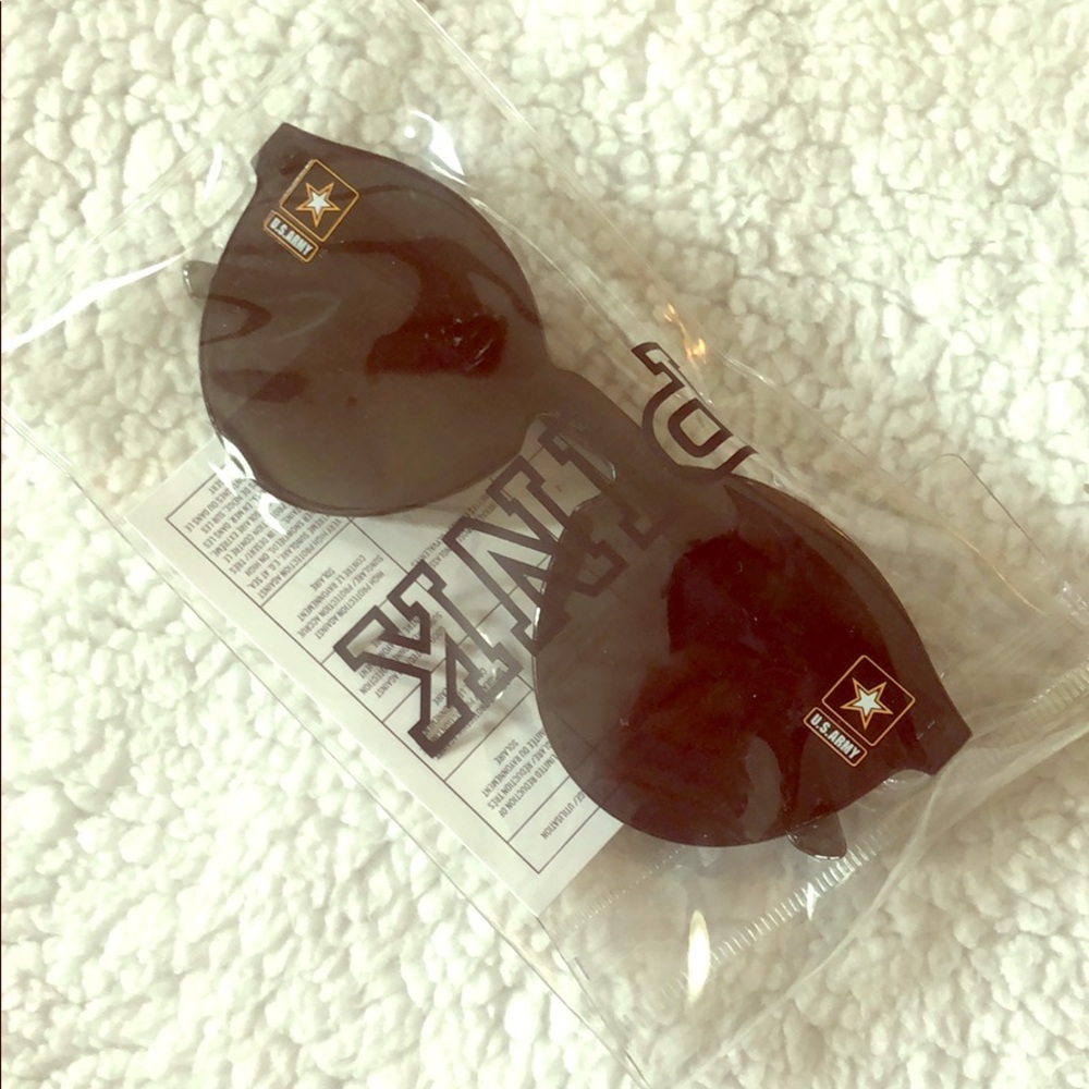 NWT VS PINK Army Logo Sunglasses 😎 x 3